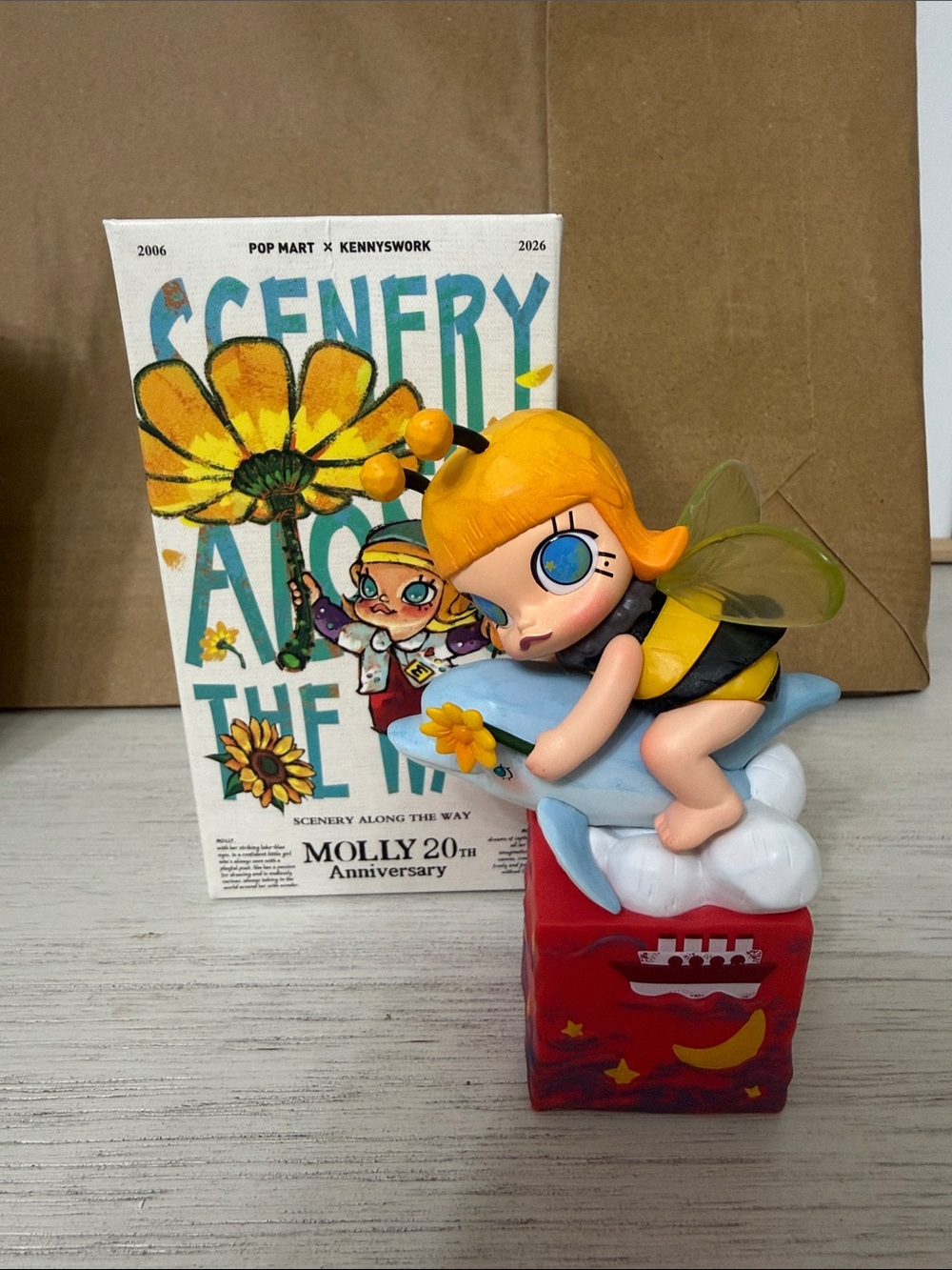 Pop Mart Molly 20th Anniversary I am a Wild Bee Figurine